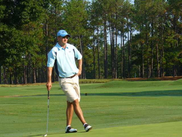 2007/09(Sept)/02(Pinehurst-Rossie-Camera)/640x480_2006-09-27 16-03-17.JPG